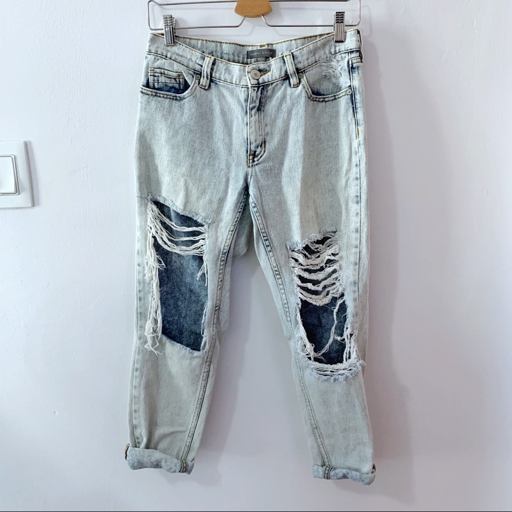 Kendall&Kylie Distressed Boyfriend Jeans